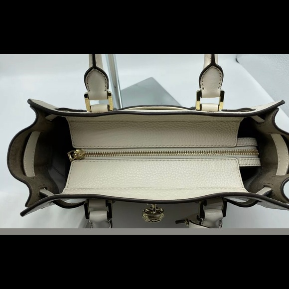 Michael kors purse - Picture 2 of 7